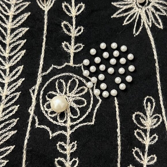 Simon Chang Black Button Dress Tunic Top Floral Embroidered & Beaded Size 10 - Picture 6 of 9